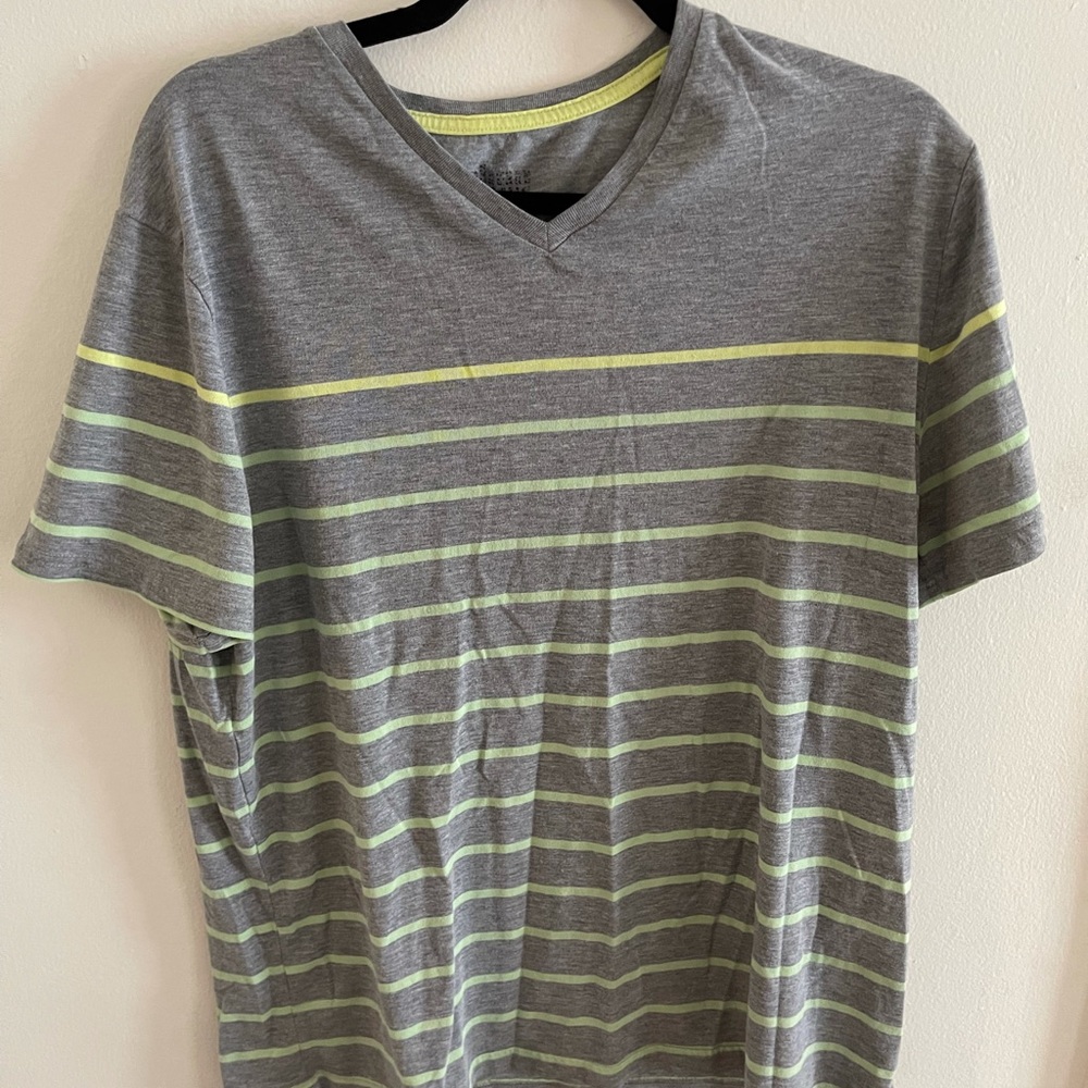 Men’s Lacoste V-neck t-shirt